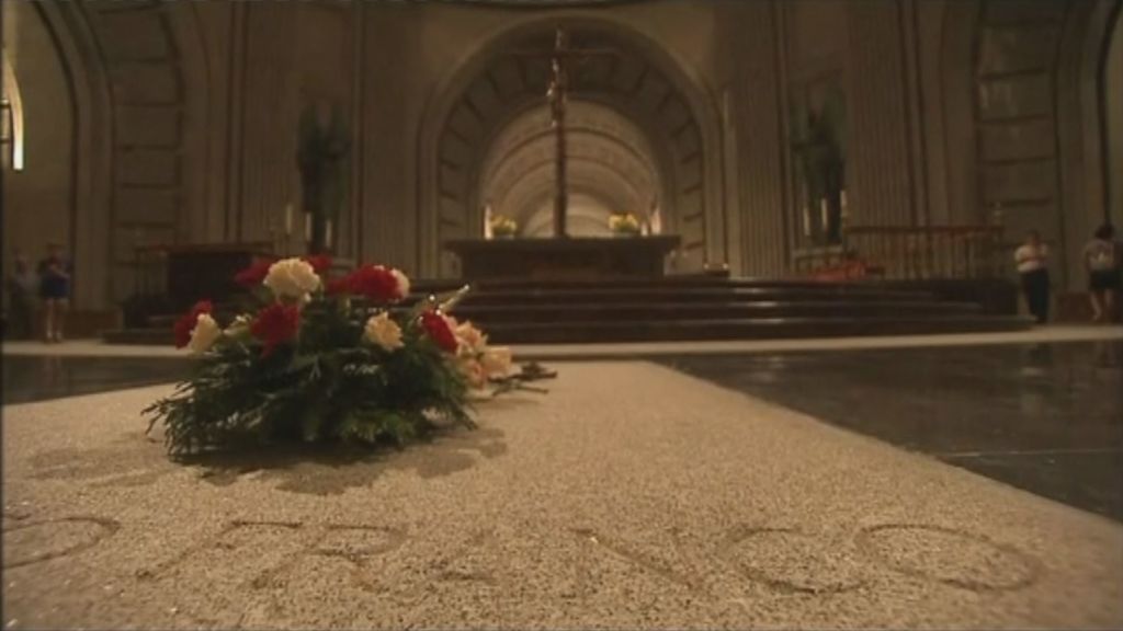 La familia de Franco intenta frenar su exhumación del Valle de los Caídos