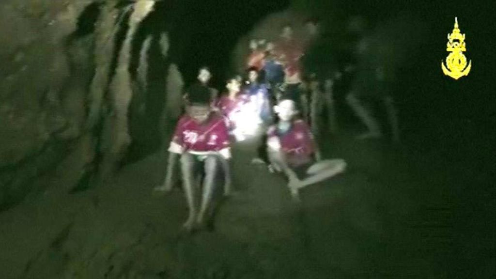 "Gracias por encontrarnos. ¿Qué día es hoy?": El milagro de los niños atrapados en una cueva de Tailandia