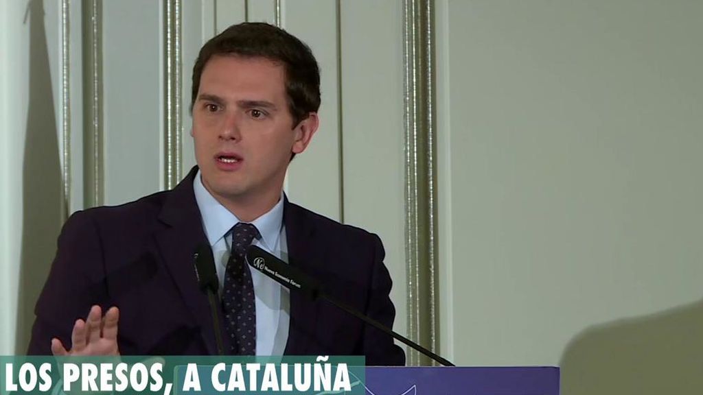 Albert Rivera: "Los españoles cedemos privilegios a los que nos dan un golpe de Estado"