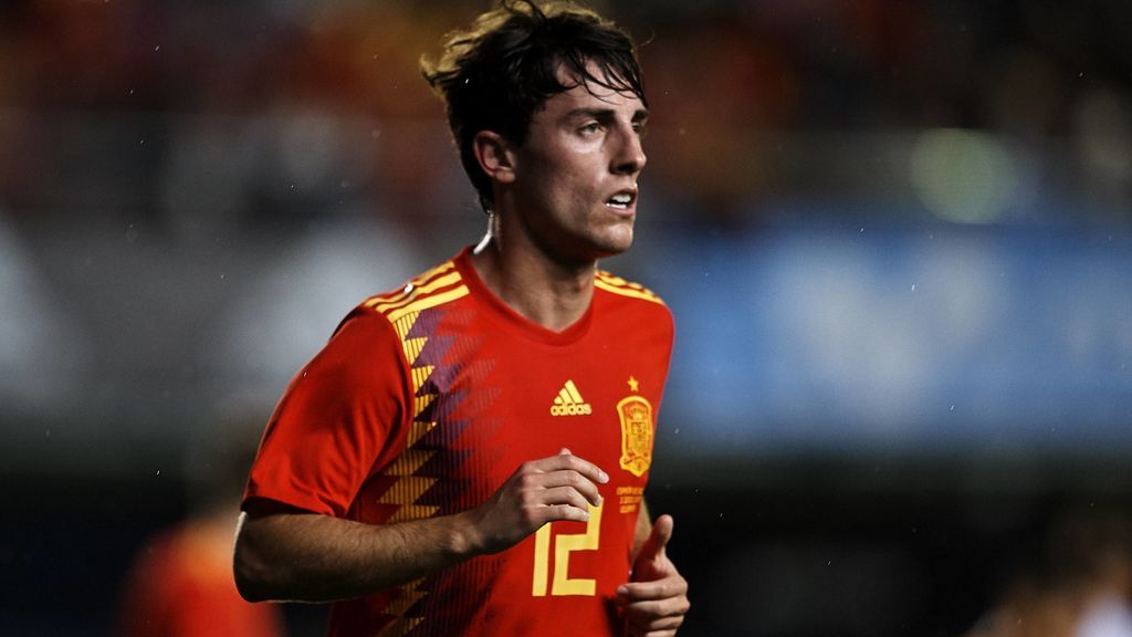 El Real Madrid anuncia el fichaje de Odriozola para las próximas seis temporadas