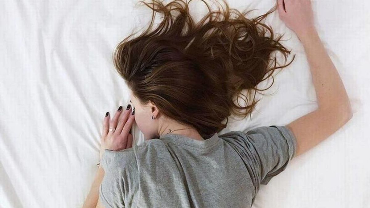No te vayas a la cama con el pelo mojado por estas ocho razones