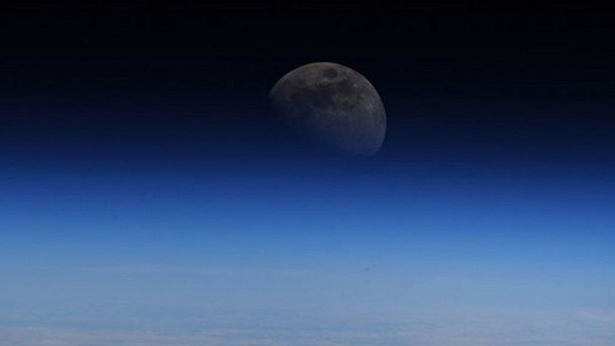 Así se ve la Luna desde la Estación Espacial Internacional