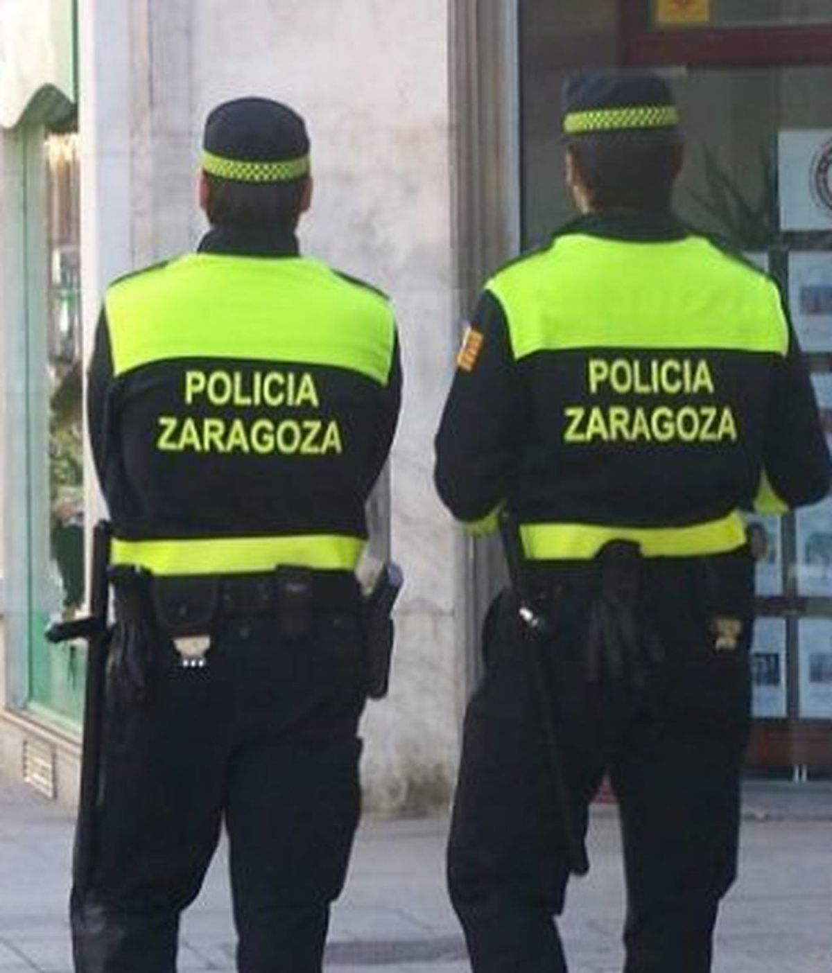 Detenido por agredir a su pareja en la vía pública en Zaragoza