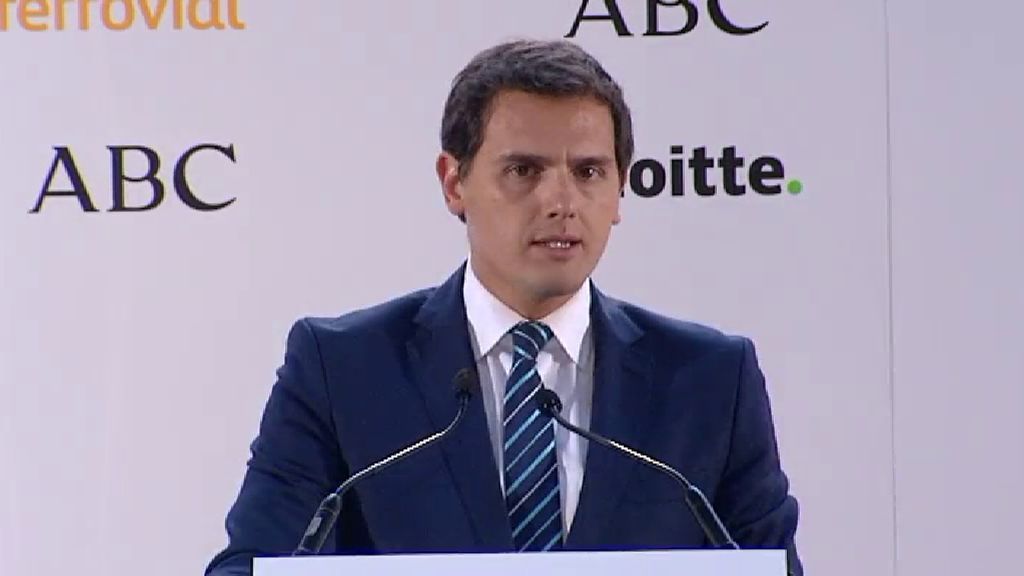 Rivera califica a Sánchez de "presidente chollo" para los independentistas