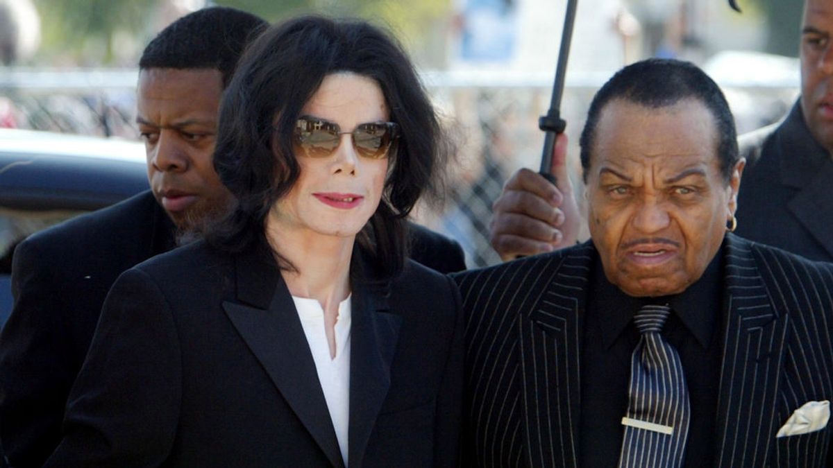 Michael Jackson junto a su padre, Joseph, en una imagen de 2015.