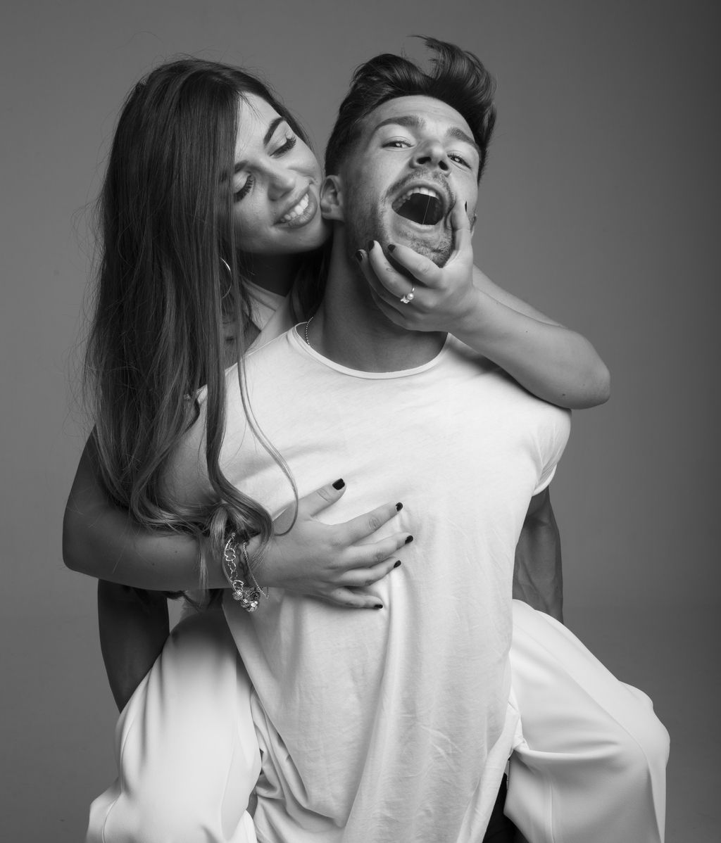 David es el pretendiente más veterano y con más ganas de conquistar a Violeta