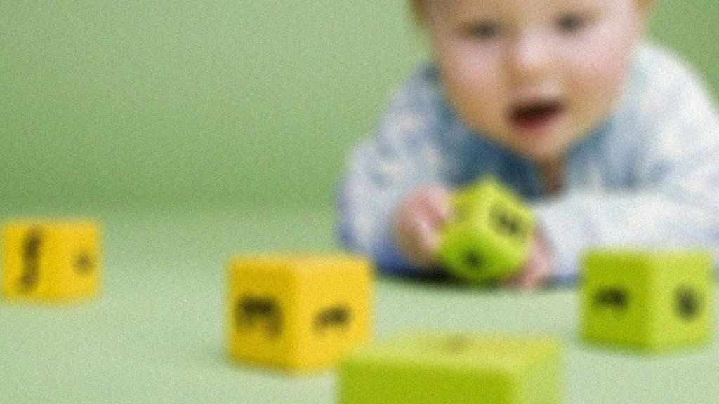 Condena de 11 años a una madre por abusar sexualmente de su hijo de 3 años, grabarlo y compartirlo con su novio