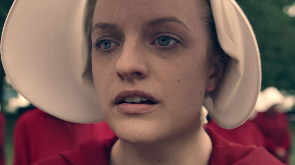 Elisabeth Moss en la segunda temporada de 'El cuento de la criada'.