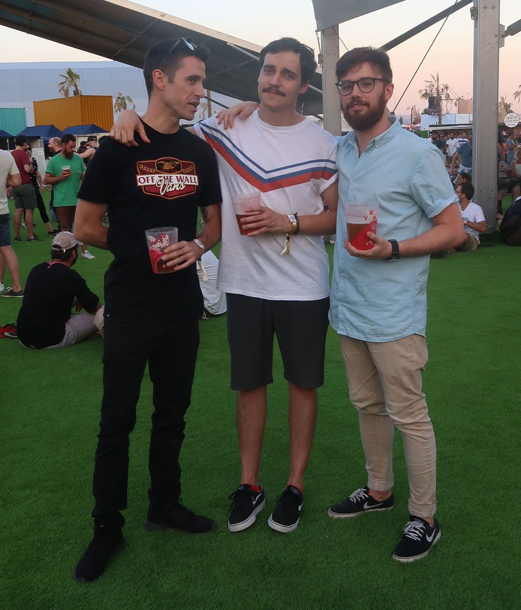 Shorts, estampados hawaianos y bien de glitter: lo más granado del 'street style' del Mad Cool 2018