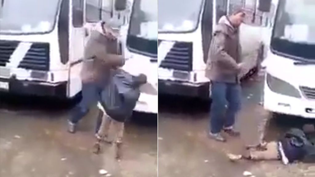 Indignación por el vídeo en que un hombre abofetea a un migrante mientras se ríen de él