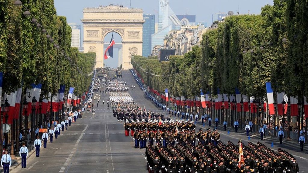 Más de 4.700 militares participan en el desfile del 14 de julio, fiesta nacional francesa