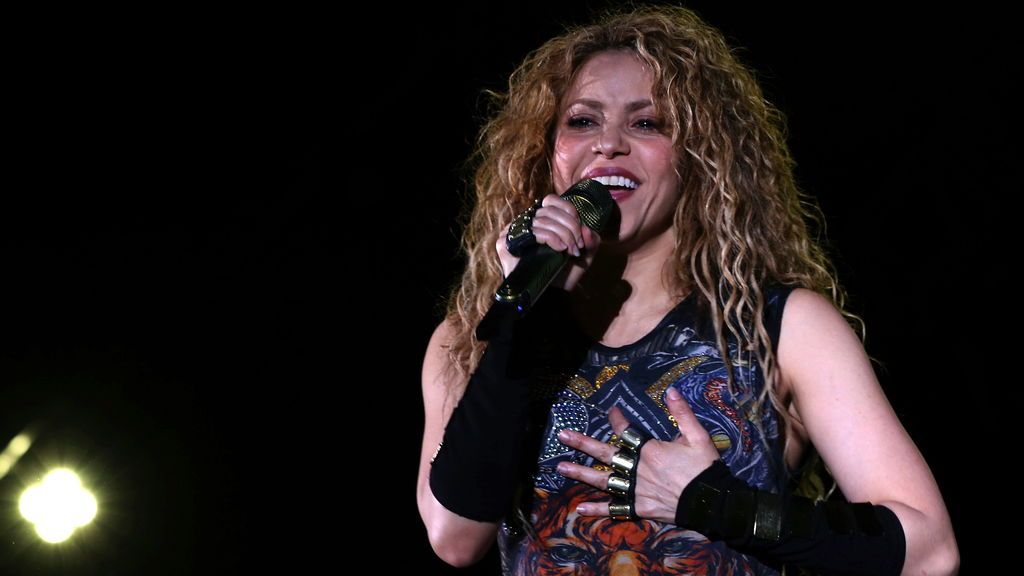 Shakira hace las delicias de sus fans libaneses