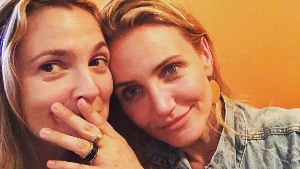 Drew Barrymore y Cameron Diaz, plasman su encuentro al natural