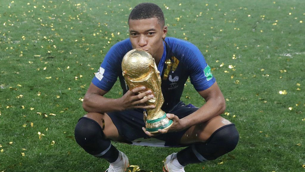 Mbappé cierra la puerta al Real Madrid: "Me quedo en el PSG” Mbappé cierra la puerta al Real Madrid: "Me quedo en el PSG”