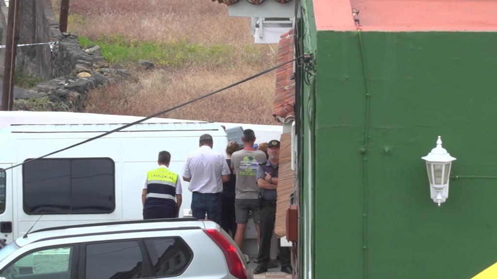 La autopsia determinará las causas de la muerte de la familia de Tenerife