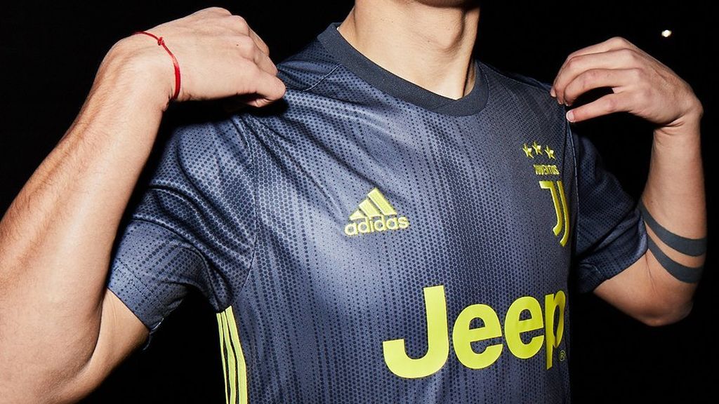 Cristiano vestirá en la Juve una camiseta hecha con plásticos recogidos de la mar Cristiano vestirá en la Juve una camiseta hecha con plásticos recogidos de la mar