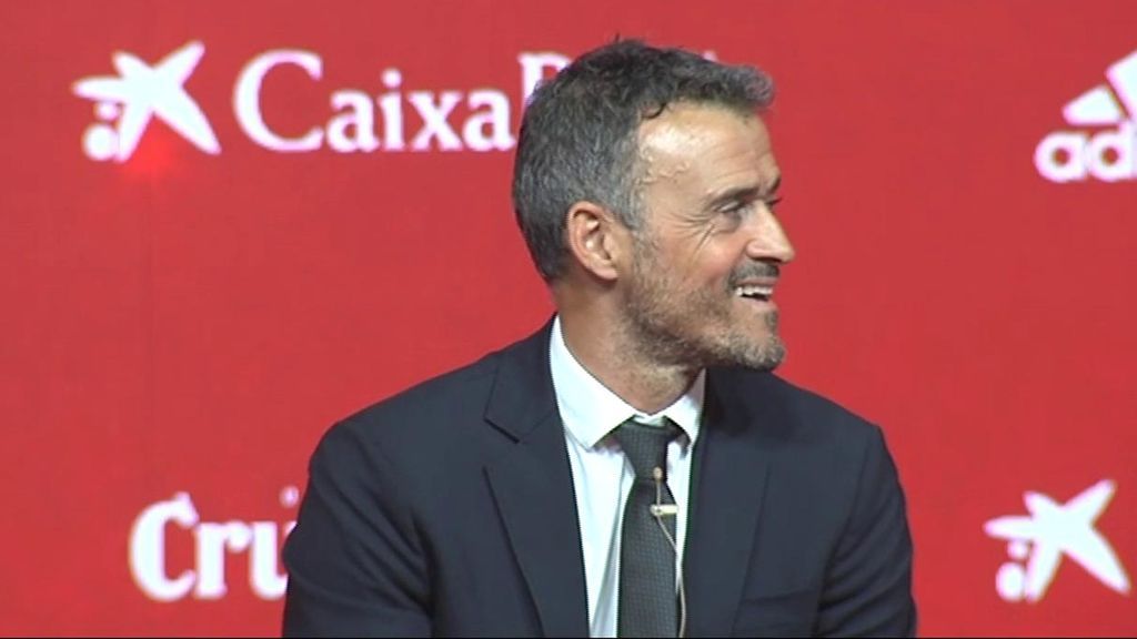 El vacile de Luis Enrique a la prensa: "Si pagáis, me voy a comer con vosotros"