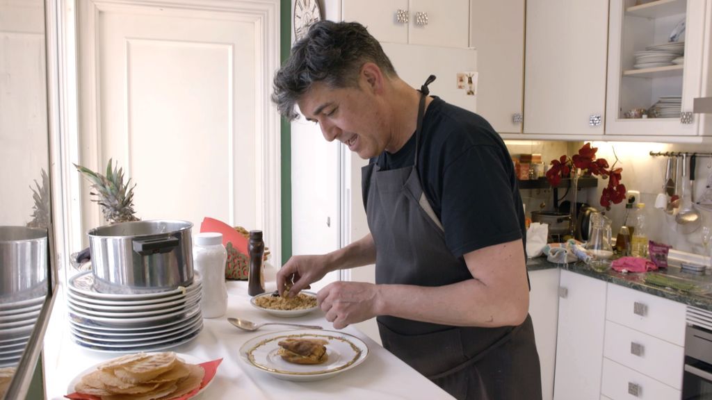 Ángel Garó, anfitrión en 'Ven a cenar conmigo: summer edition'.