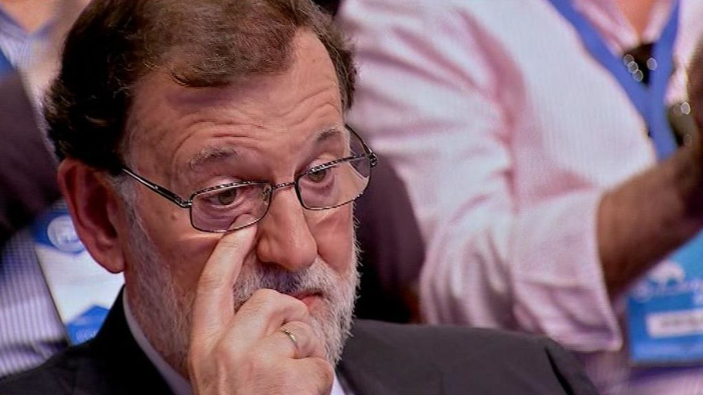 Mariano Rajoy se emociona durante la ovación en el 19 Congreso del PP