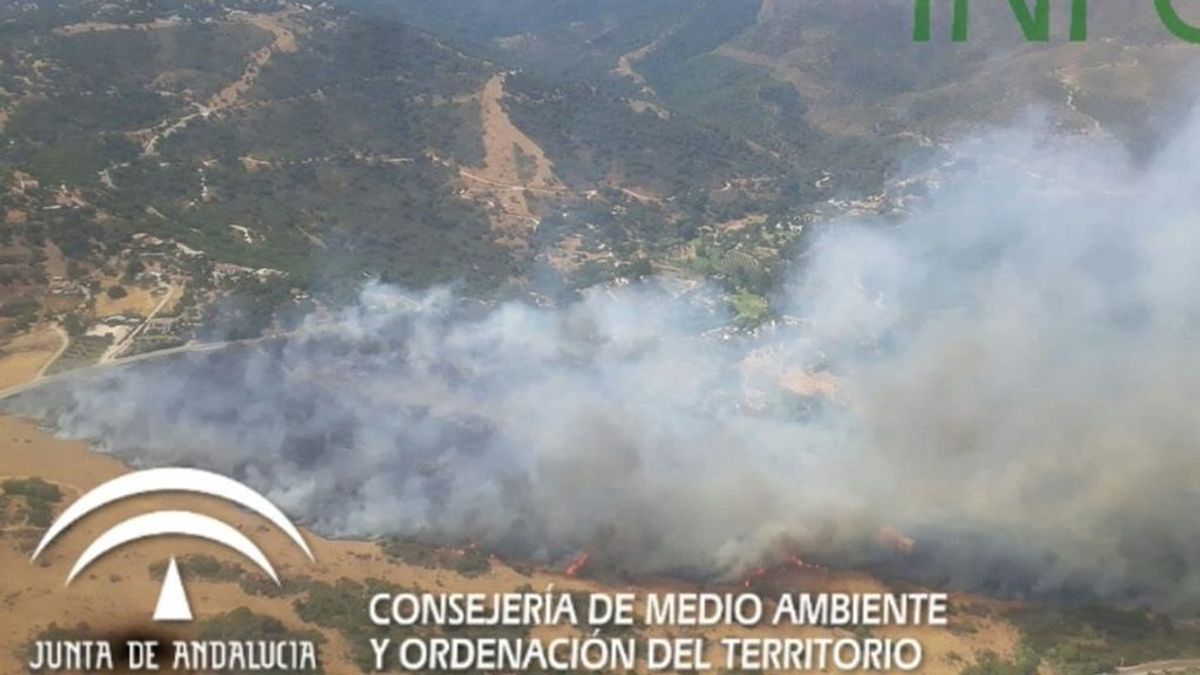 Declarado un incendio forestal en Casares