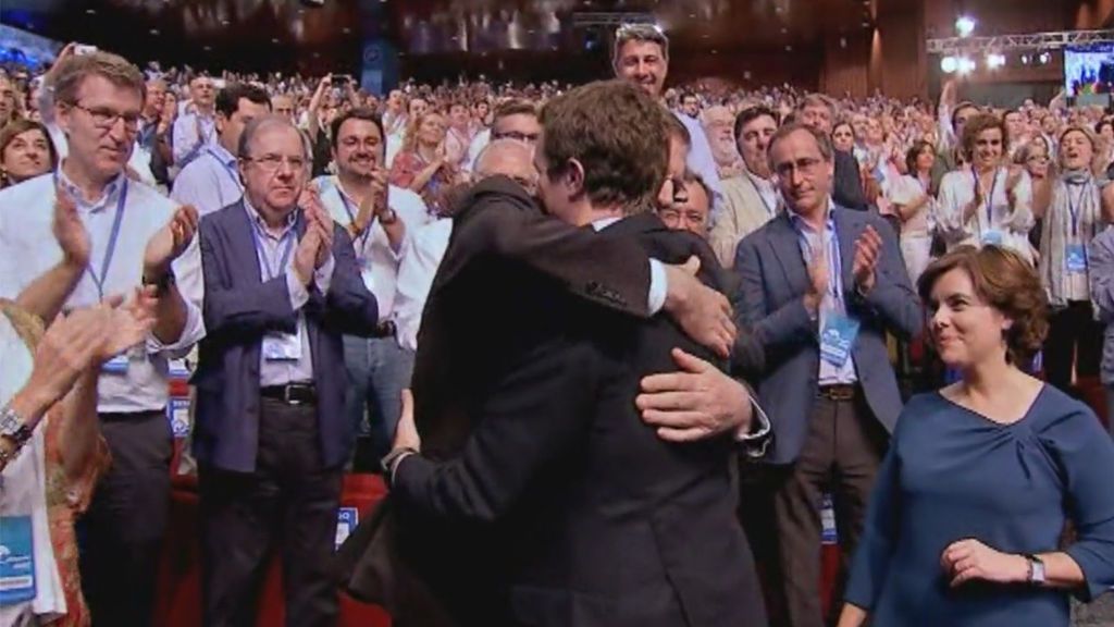 Felicitaciones de Rajoy, Santamaría y Cospedal a Casado