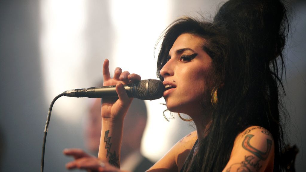 Siete años sin Amy Winehouse resumidos en siete canciones, ¡dinos cuál es tu favorita!