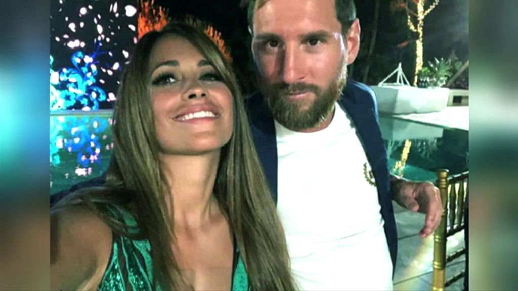 Messi, Suárez, Puyol… así fue el fiestón culé en la boda de Cesc en Ibiza