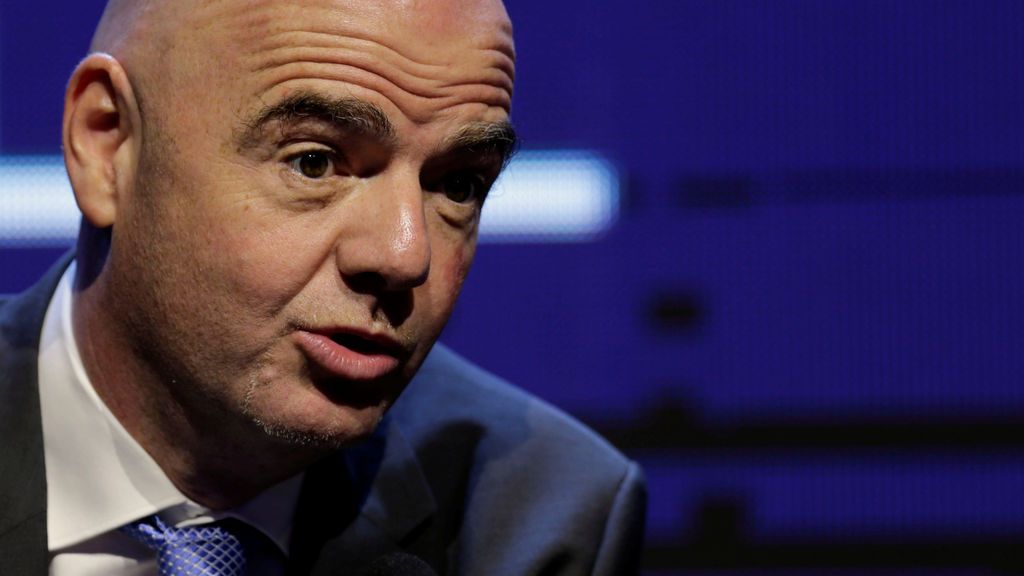 Infantino, a Deportes Cuatro, sobre el Real Madrid: “La fuerza de las camisetas blancas es fenomenal” Infantino, a Deportes Cuatro, sobre el Real Madrid: “La fuerza de las camisetas blancas es fenomenal”