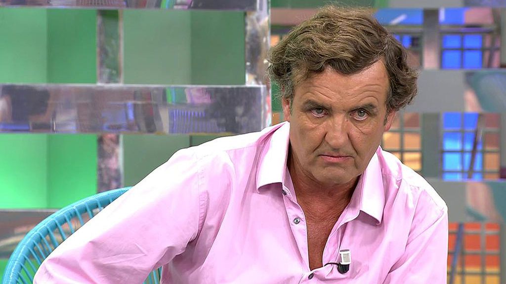 Montero narra su experiencia siguiendo a Corinna: “Me retuvieron tres policías y me hicieron más controles que en mi vida"