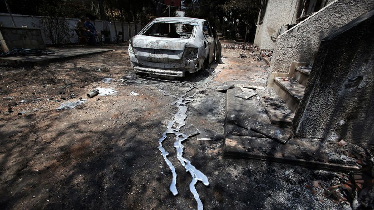 Tsipras, primer ministro griego: "Las autoridades han concluido que hay responsables tras estos incendios"