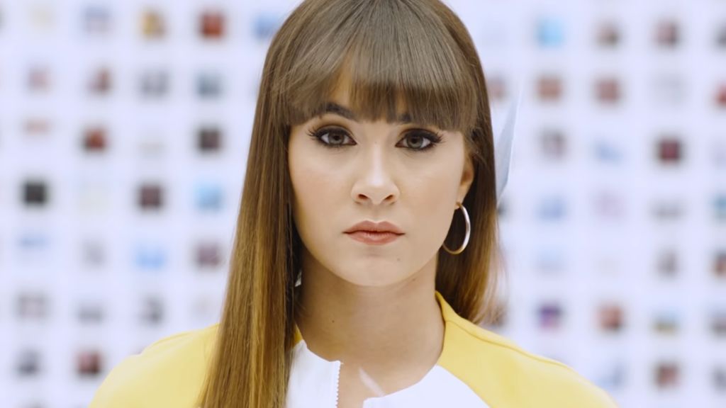 El posible dardo a Vicente, el parecido con Ariana Grande y otros salseos de Teléfono, el vídeo de Aitana
