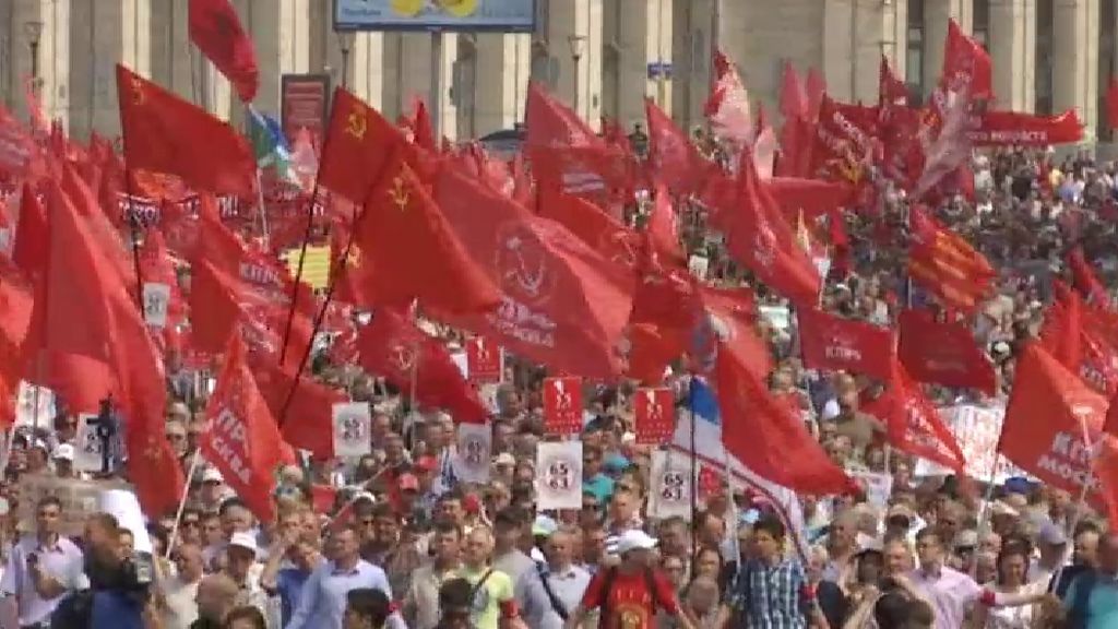 Comunistas rusos protestan en Moscú ante el plan de 