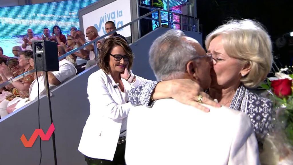 ¡Viva el amor! Toñi Moreno se emociona con el detalle de Rafael Basurto con su mujer