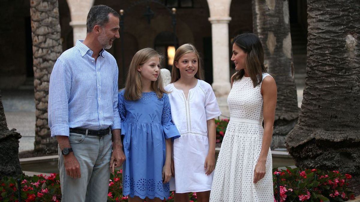 Aciertos y errores del posado veraniego de la familia real en Mallorca