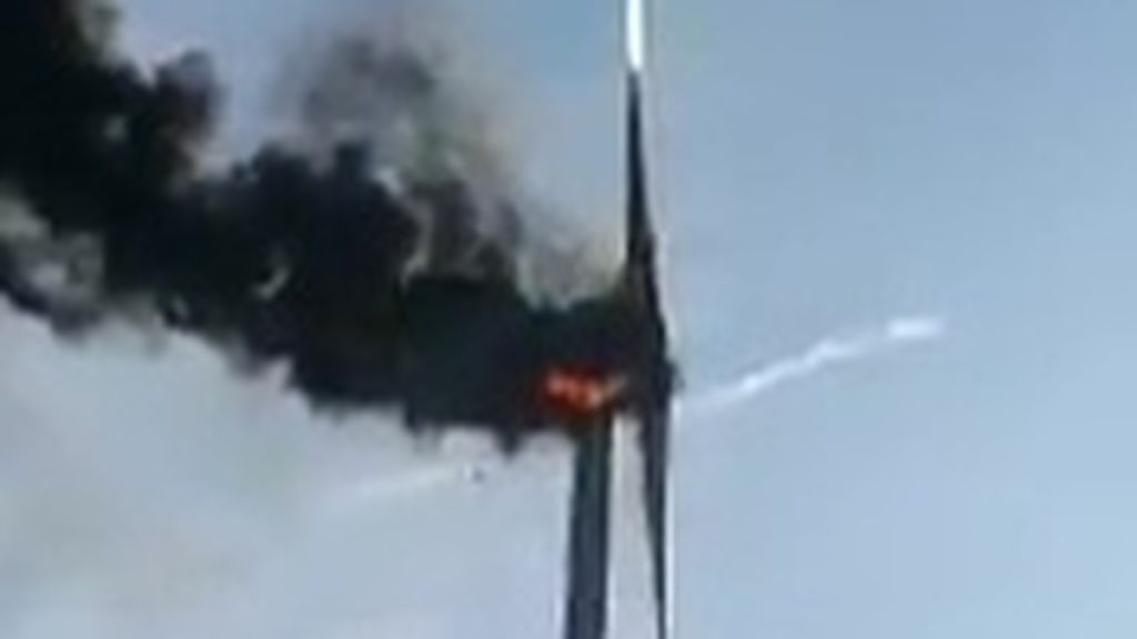 Arde un aerogenerador en Navarra ocasionando un incendio forestal
