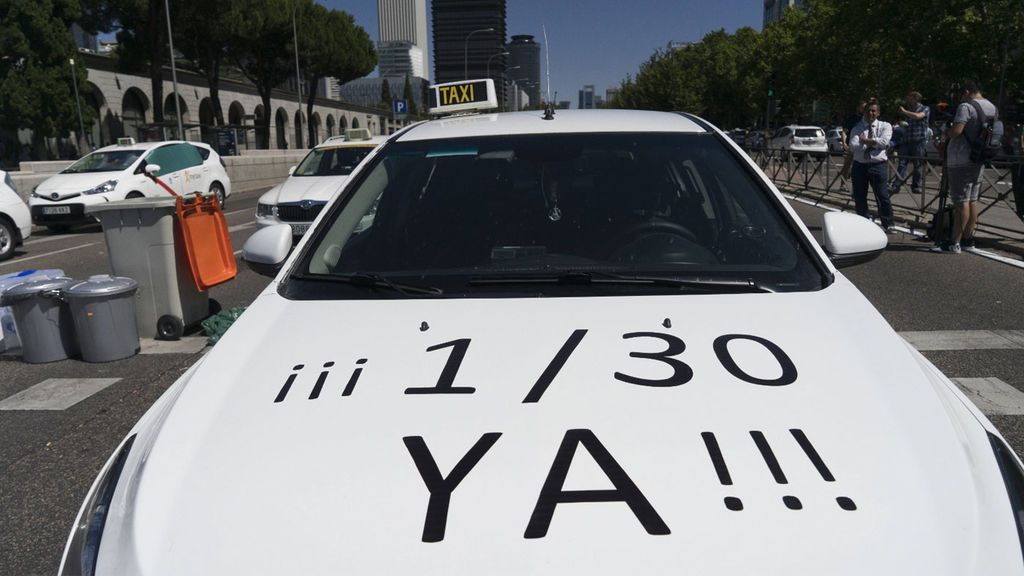 Los taxistas piden 1 licencia de VTC por cada 30 de taxis, pero las licencias de taxi cada vez son menos