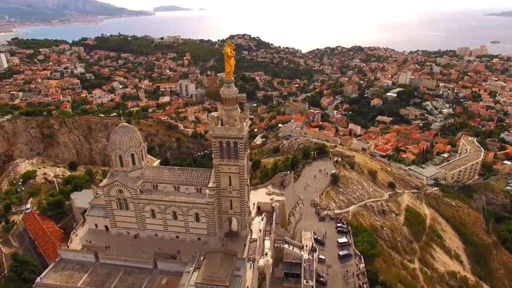 Si vas a Marsella tienes que pedirle un deseo a la Notre Dame de la Garde