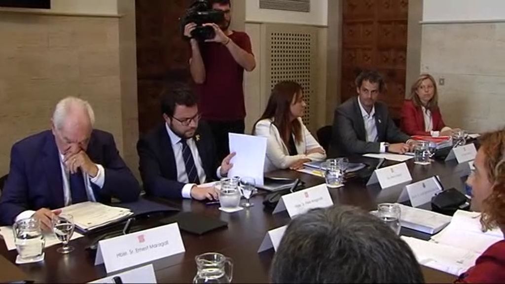 Ni presos ni referéndum: la Generalitat, decepcionada con la reunión bilateral