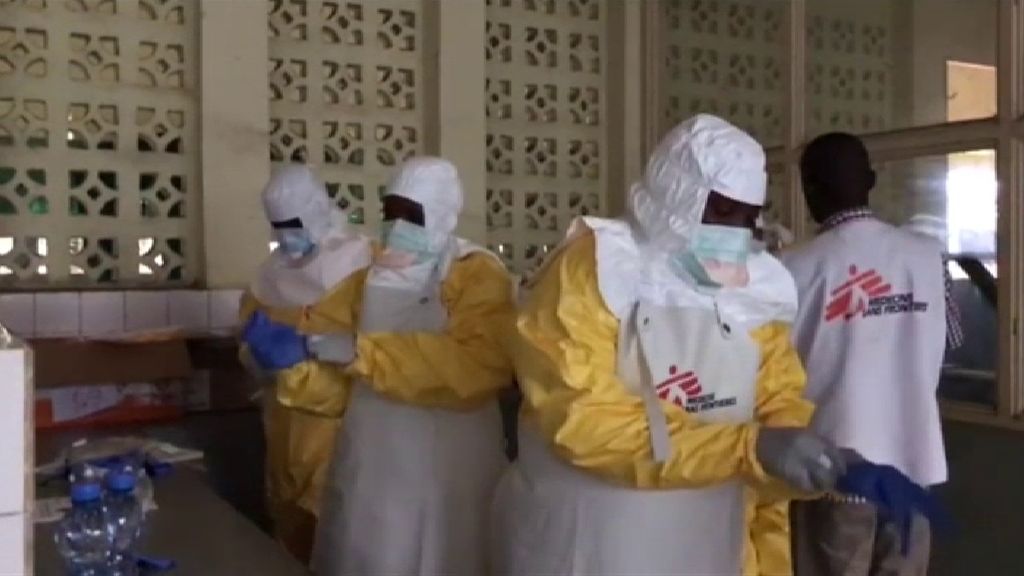 El ébola reaparece en el Congo y deja 20 fallecidos