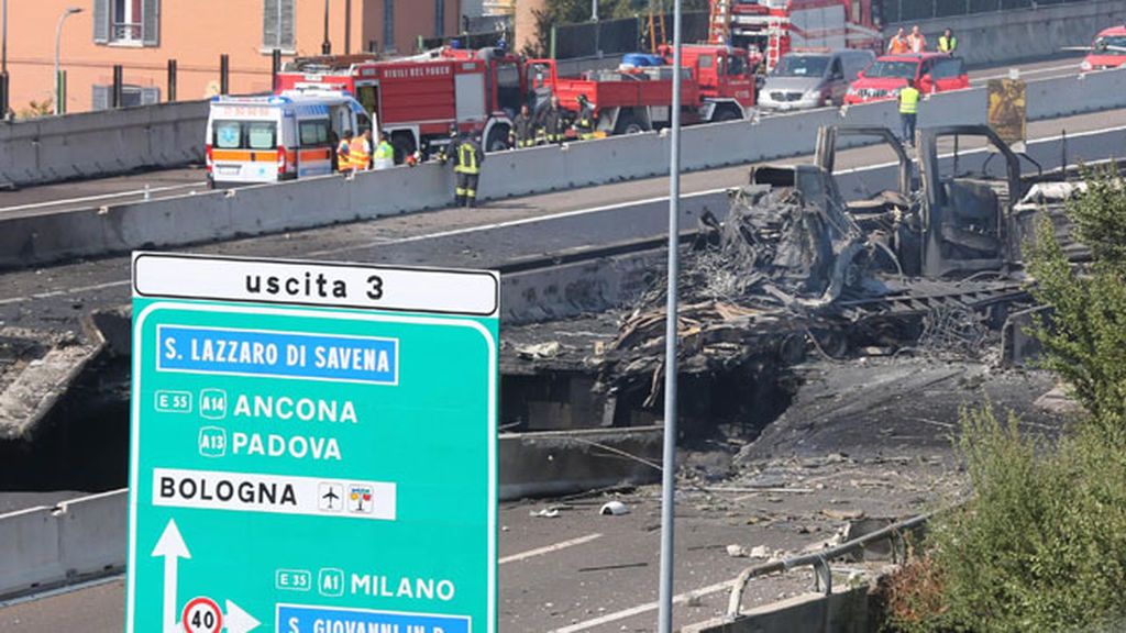 Momentos de pánico en Bolonia tras las fuertes explosiones ocasionadas por un camión