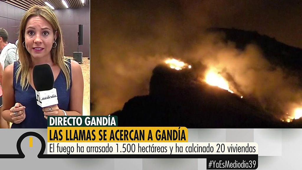 Las llamas se acercan a Gandía: El fuego arrasa 1.500 hectáreas y ha calcinado 20 viviendas