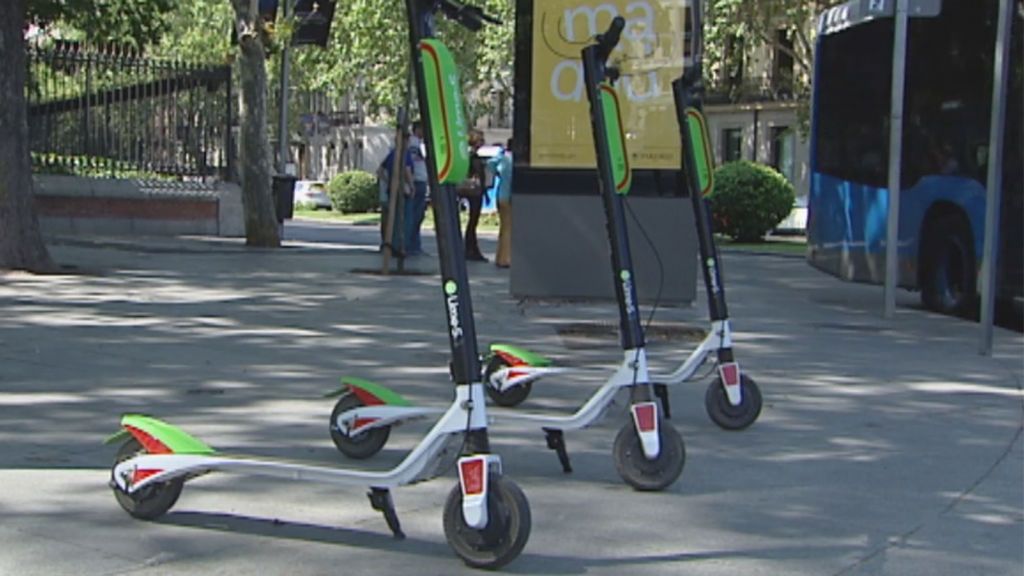 El patinete eléctrico trata de hacerse un hueco en las congestionadas calles de Madrid