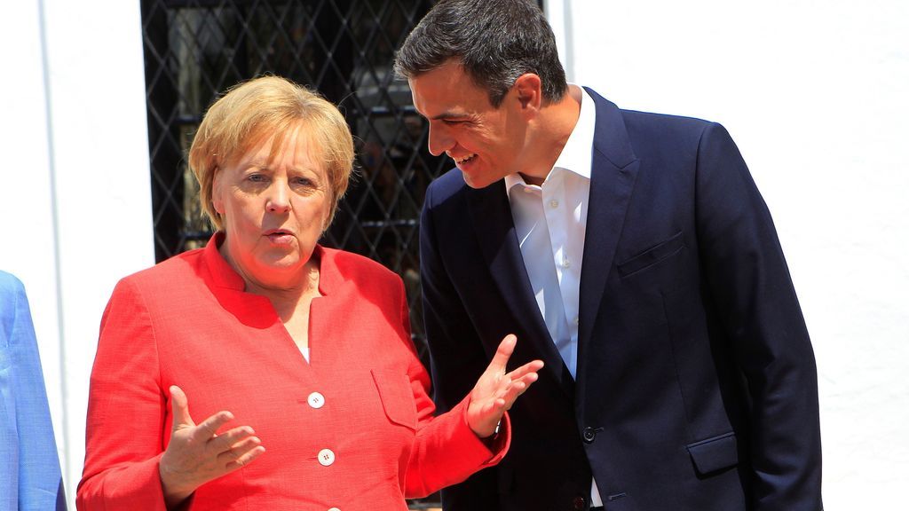 Sintonía absoluta entre Pedro Sánchez y Angela Merkel en su encuentro en Cádiz