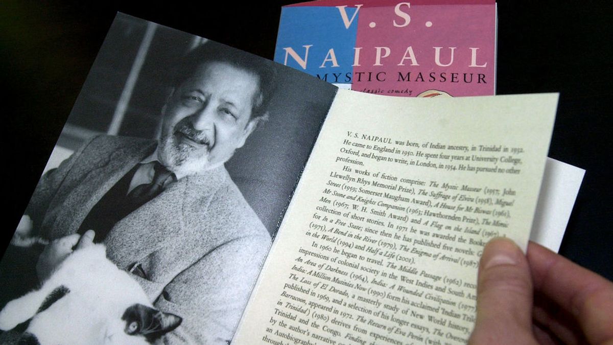 Fallece el escritor británico y premio Nobel de Literatura V.S. Naipaul a los 85 años