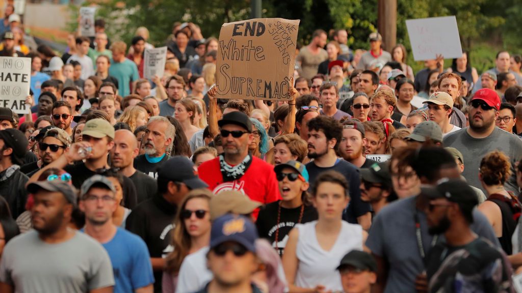 Manifestación en contra del racismo en Charlottesville