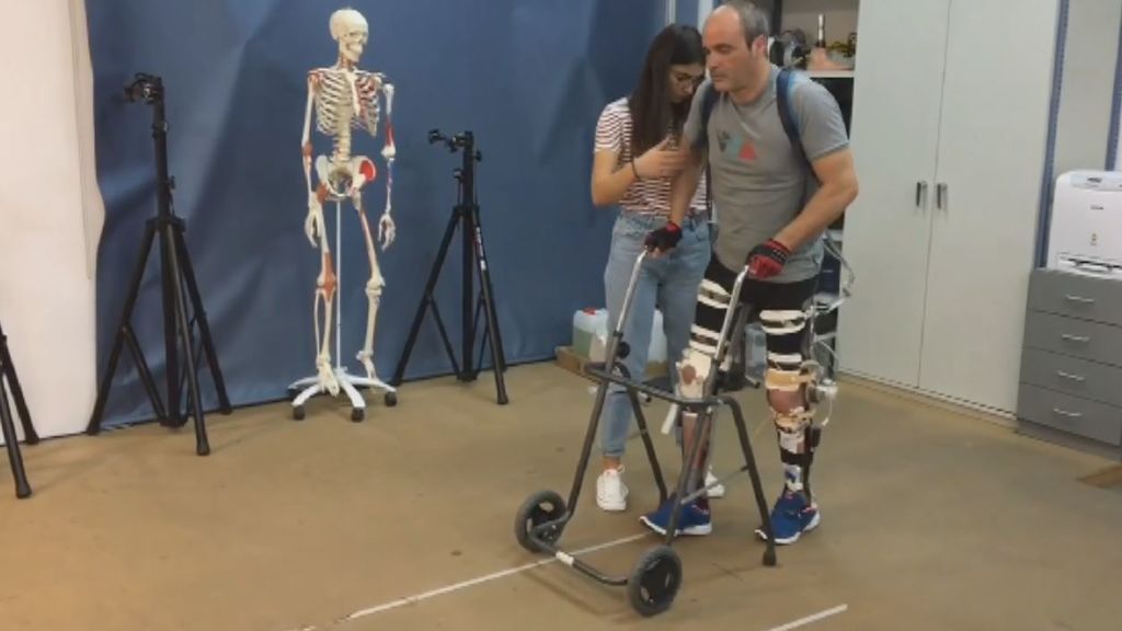 Un exoesqueleto que puede hacer recuperar la movilidad en las piernas