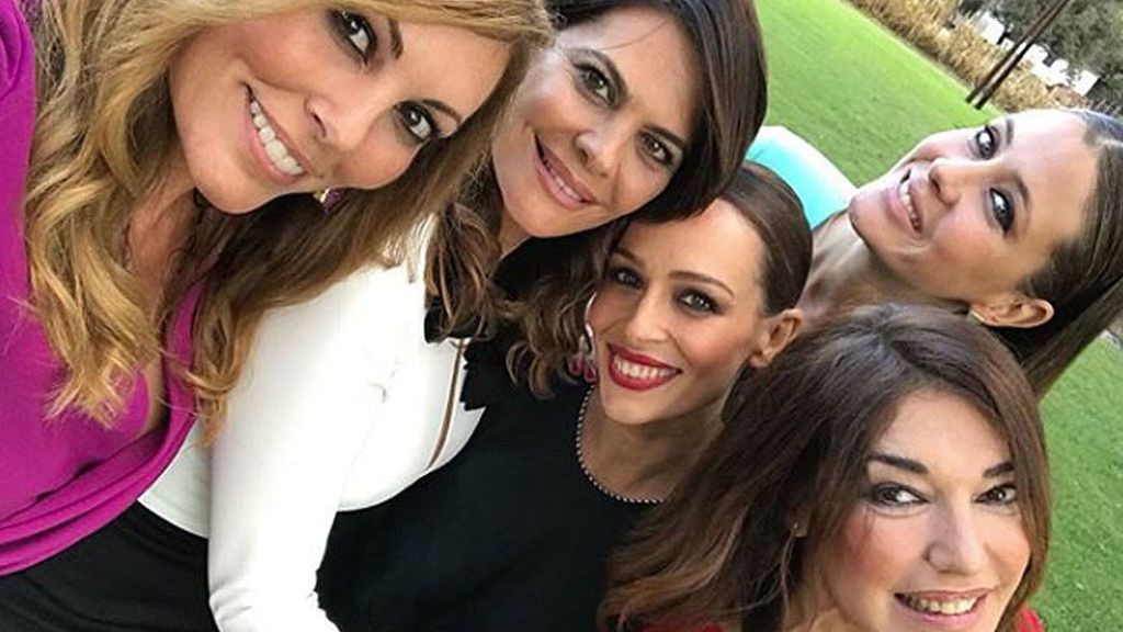 Eva González, Elisabeth Reyes, Raquel Rodríguez... Misses en la romántica boda de María José Suárez