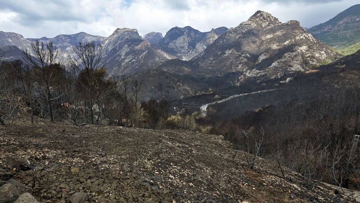 Extinguido el incendio de Llutxent tras arrasar más de 3.200 hectáreas en una semana