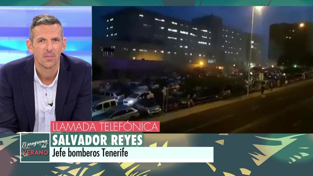 Jefe de Bomberos de Tenerife, sobre el incendio del Hospital La Candelaria: "Fue complicado porque salía mucho humo"