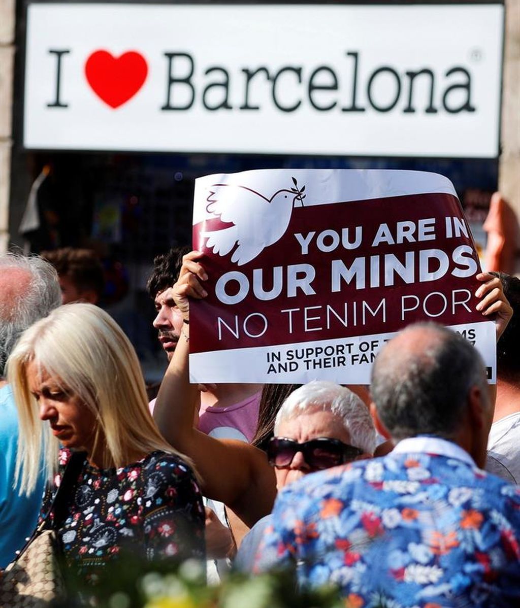 Barcelona se vuelca en apoyar a las víctimas